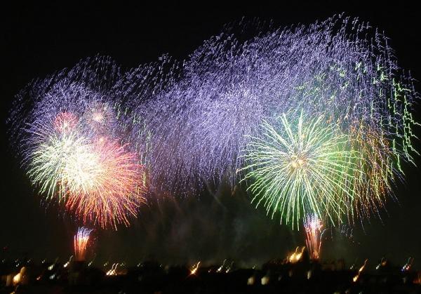 Capodanno Nave + Hotel a Barcellona a partire da Eur 299,00
