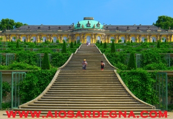 Viaggi in Germania Tour Berlino Potsdam partenza da Cagliari dal 19 al 23 Ottobre 2016 da 690 €