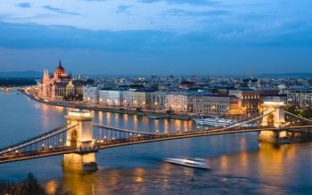 Capodanno 2016 Vienna Budapest dal 29 Dicembre al 3 Gennaio 2016 Tour di 6 Giorni partenza da Alghero da 1050 €
