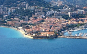 Tour della Corsica in Bus dalla Sardegna.