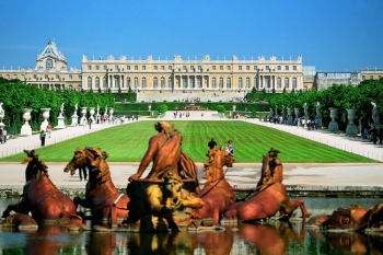 Capodanno 2016 Tour Parigi Versailles Volo diretto da Cagliari dal 30 al 03 Gennaio 2016 da 960 €